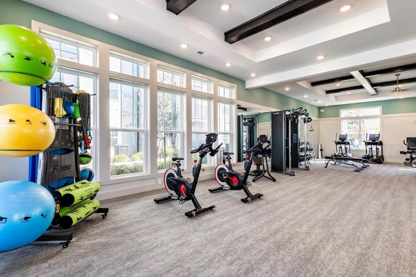 Complete Lush Green Apartment 10 Min To Parks Pets Allowed, Resort-Style Amenities Орландо Экстерьер фото